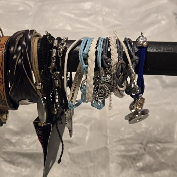 Assorted Bracelet Collection. Including Leather, cord, and metal. - Picture 4 of 11
